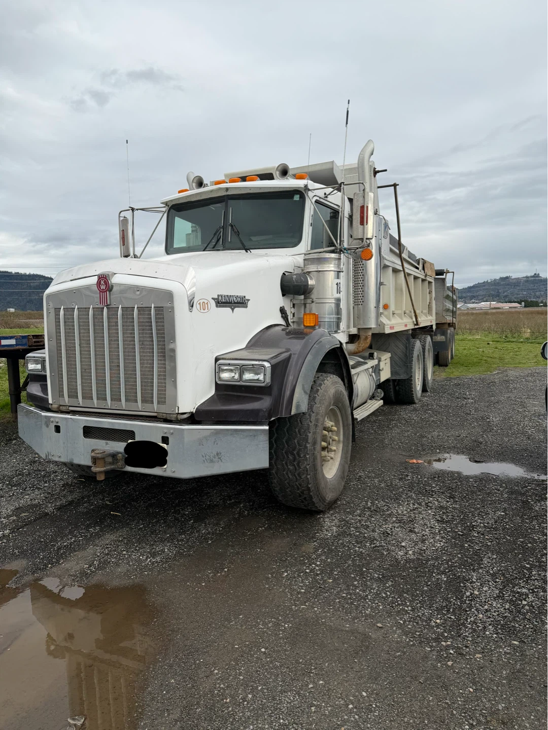 Kenworth Dump Truck - photo 2