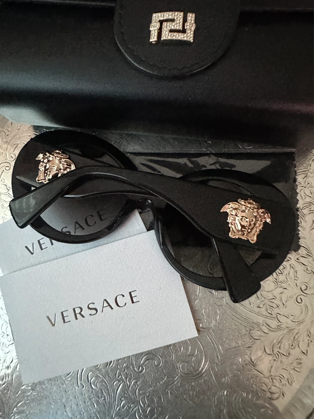 Versace Sunglasses MOD. 4298 - photo 2