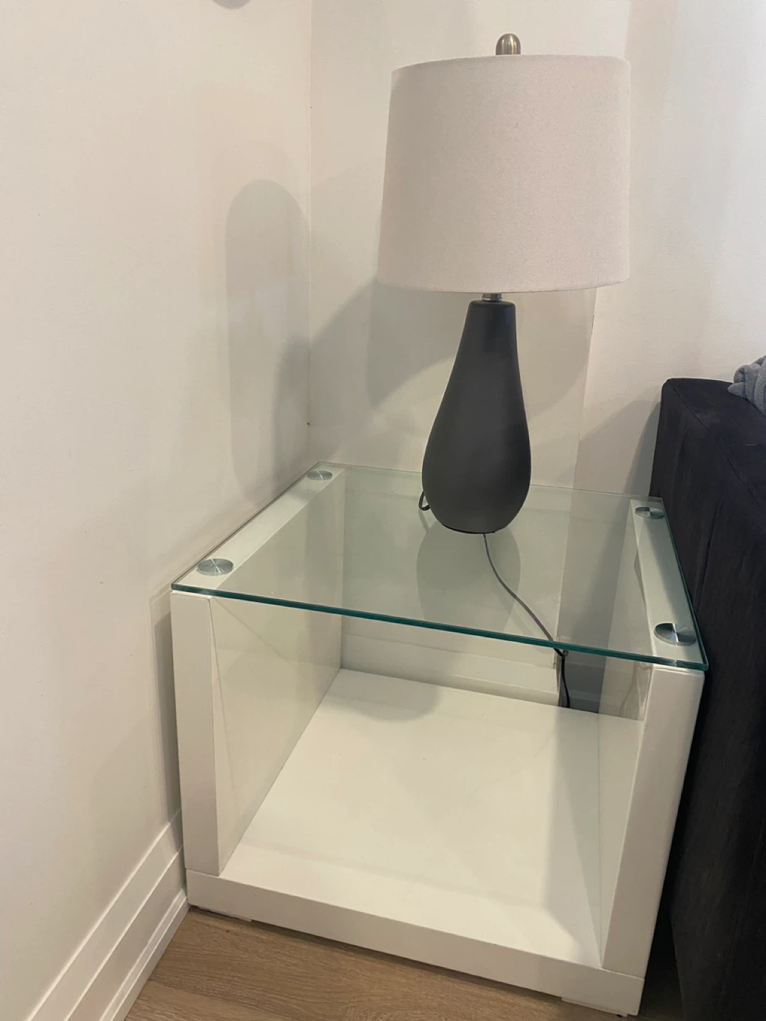 White coffee table with glass top - photo 3
