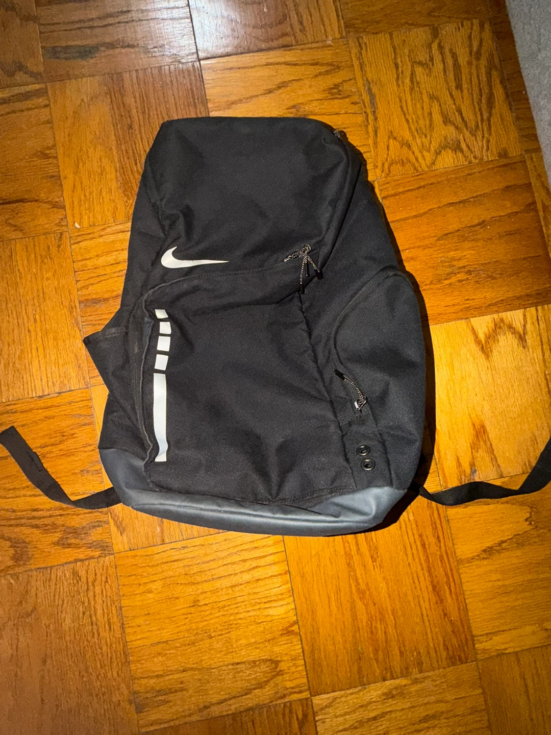 Nike elite bag with extra tags