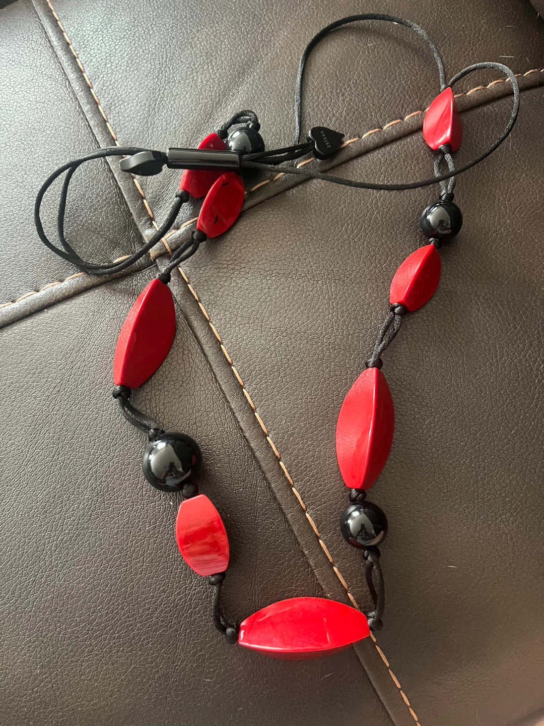Zsiska Red and Black Beaded Necklace