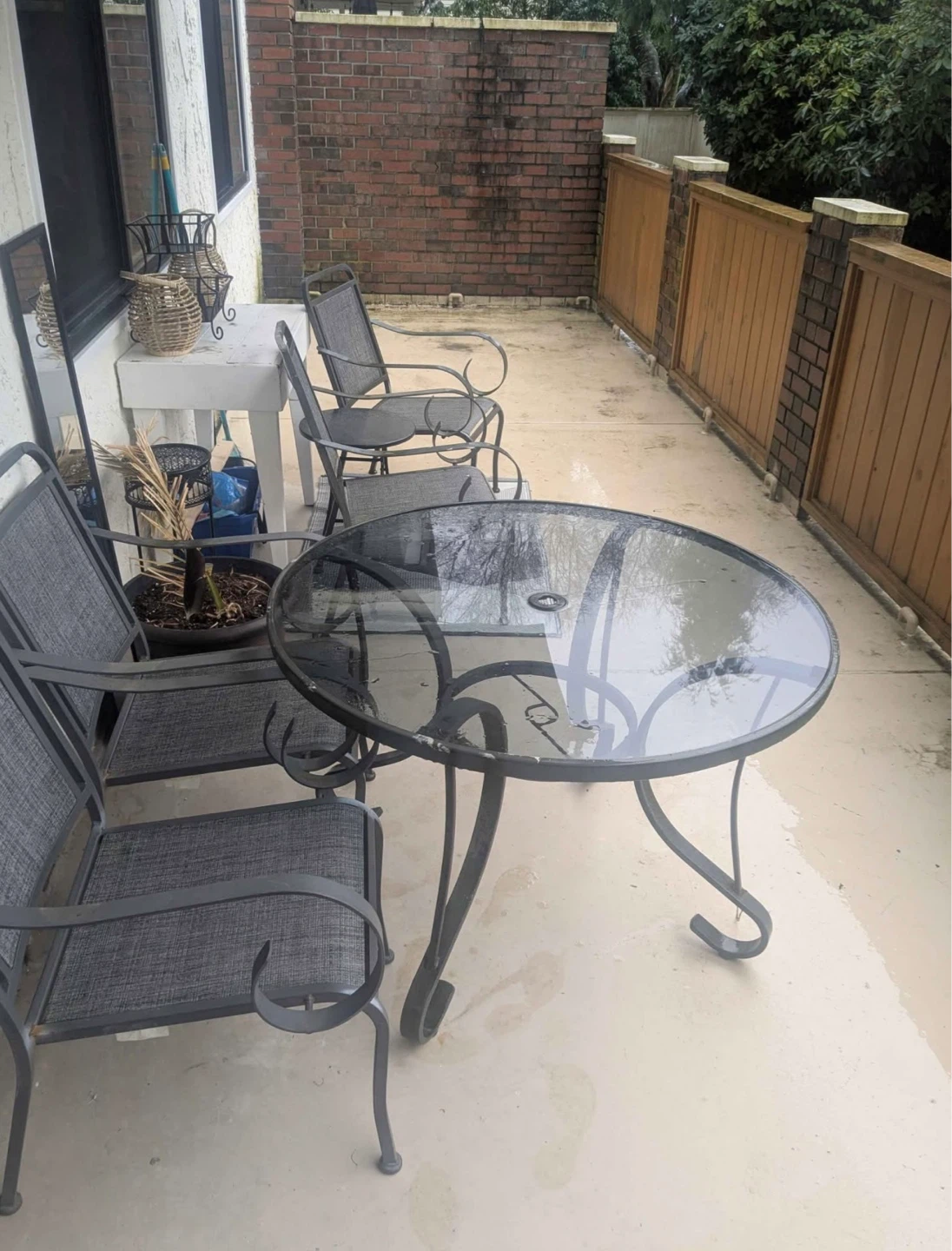 Patio Dining Set with Glass Table and 4 Chairs
