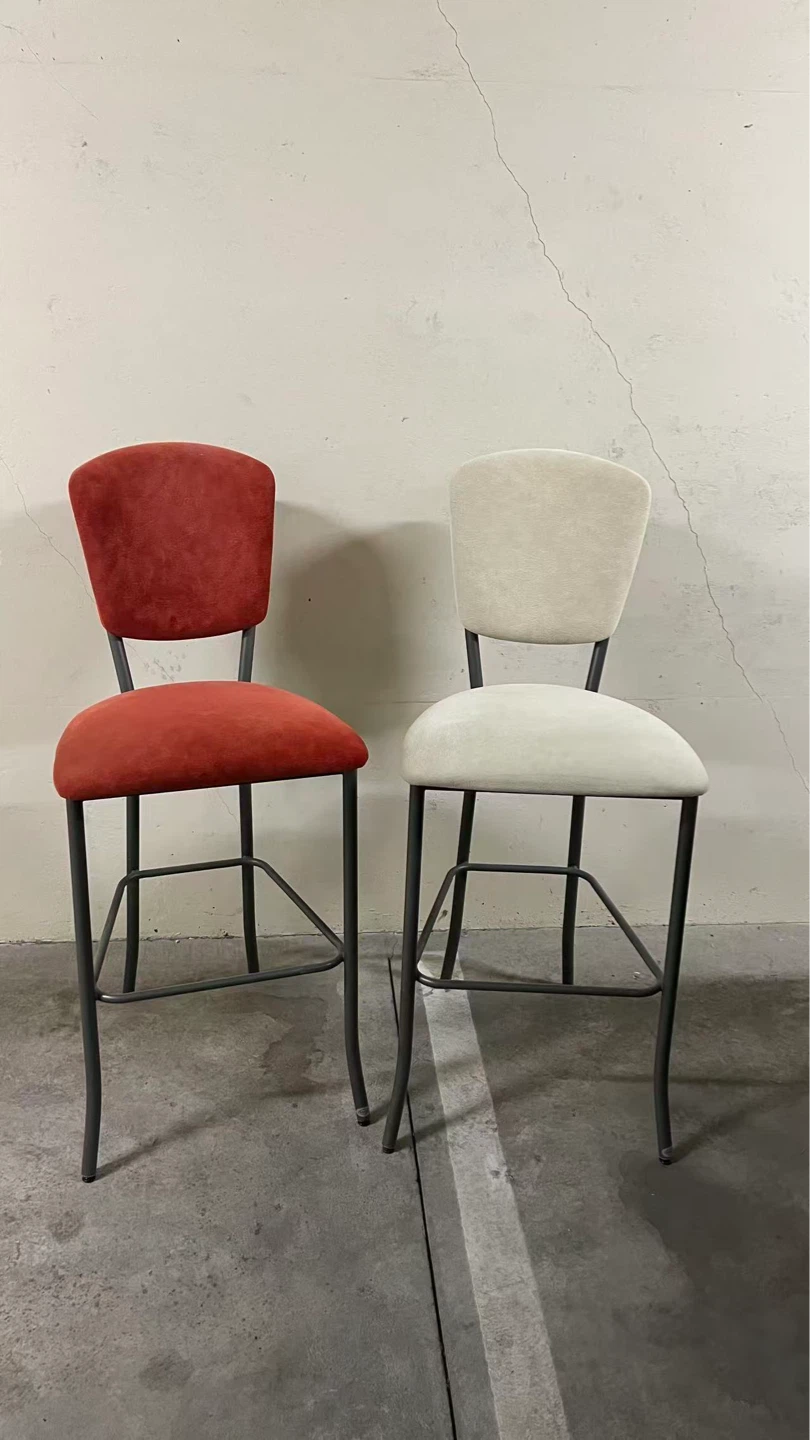 Set of 2 Bar Stools - Red and Cream
