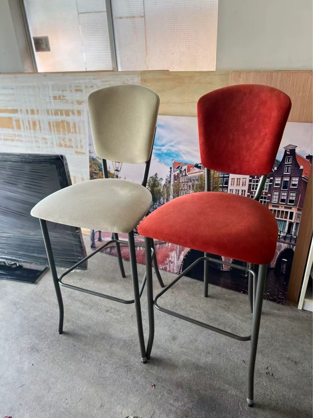 Set of 2 Bar Stools - Red and Cream - photo 2