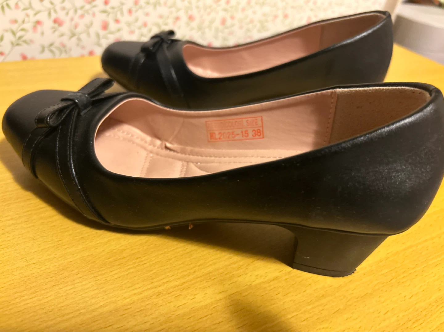Lucky Star Women's Black Bow Ballet Flats Size 38 - photo 4