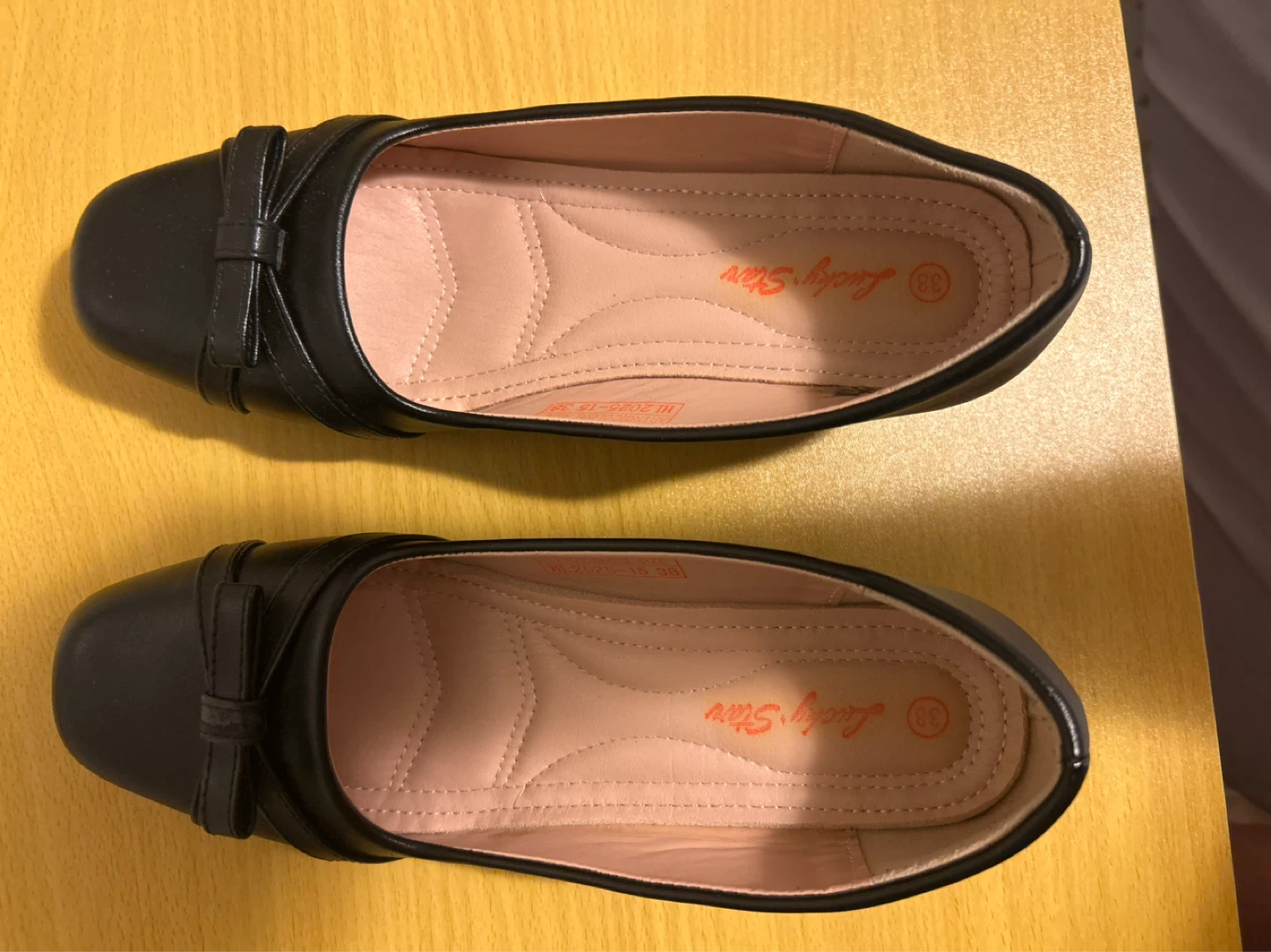 Lucky Star Women's Black Bow Ballet Flats Size 38