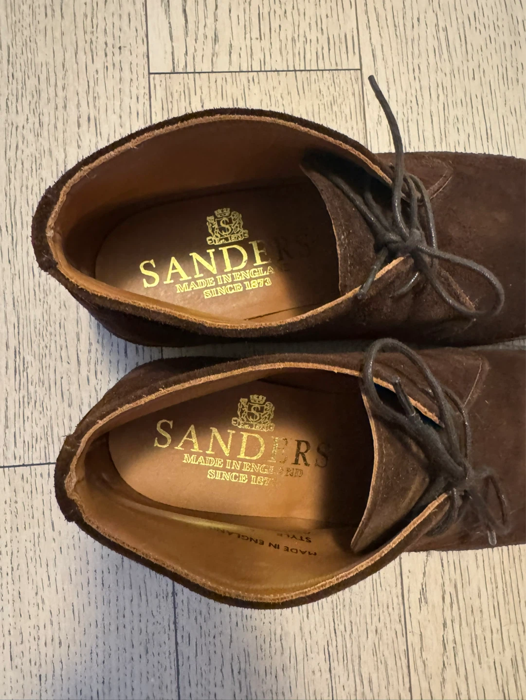 Sanders Brown Suede Chukka Boots Size 9 - photo 2