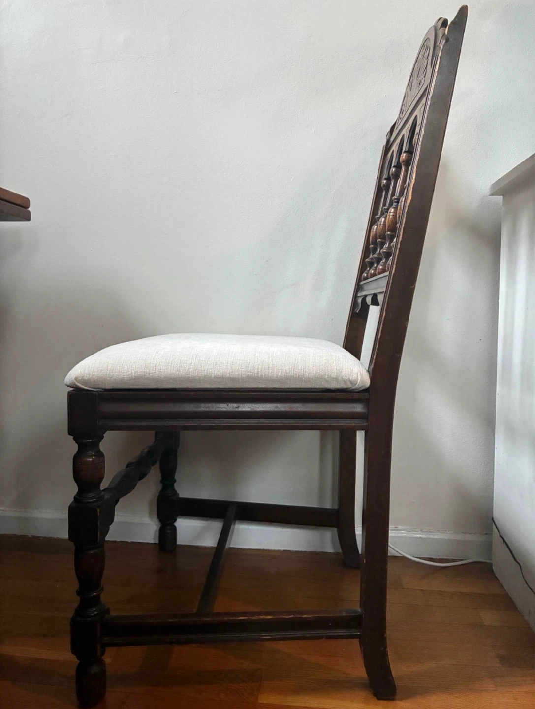 POTTERY BARN EXTENDABLE DINING TABLE 4x NEWLY UPHOLSTERED CHAIRS - photo 5