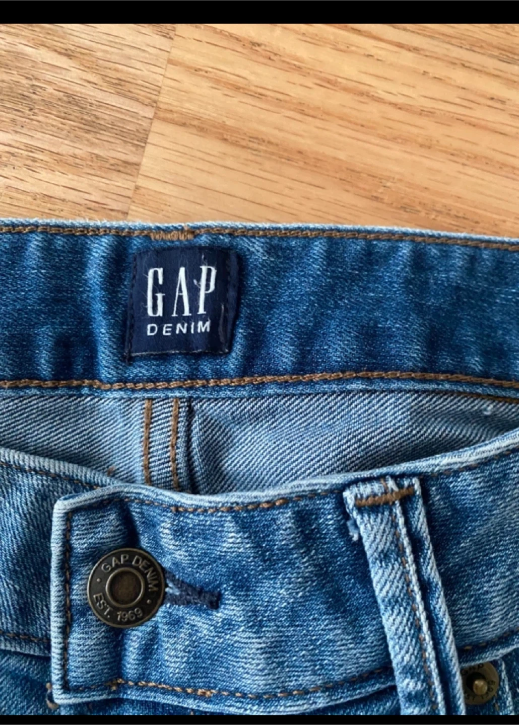 GAP Denim "Long and Lean" Jeans - Size 6/28R - photo 2