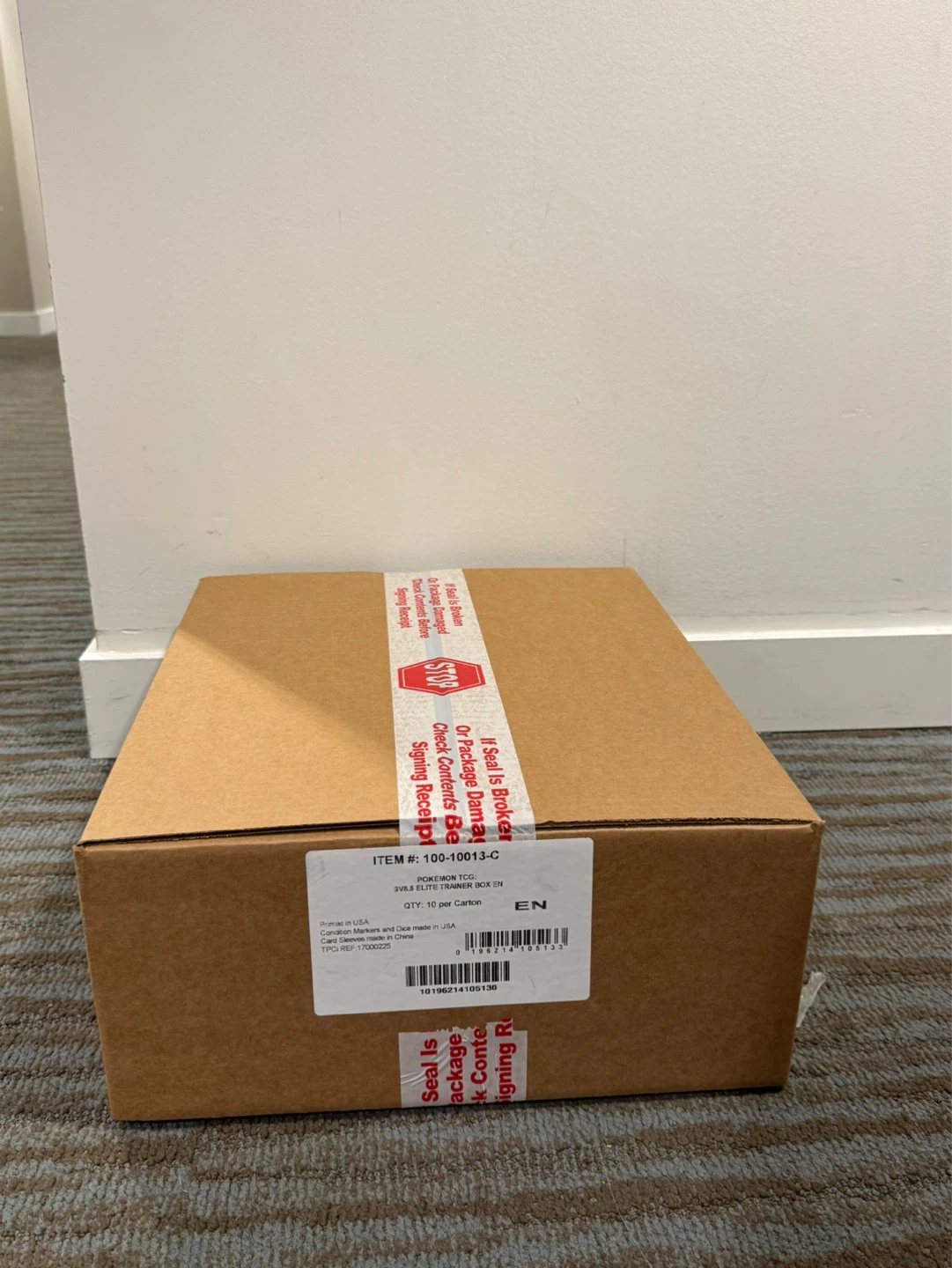 Prismatic evolution elite trainer box sealed case