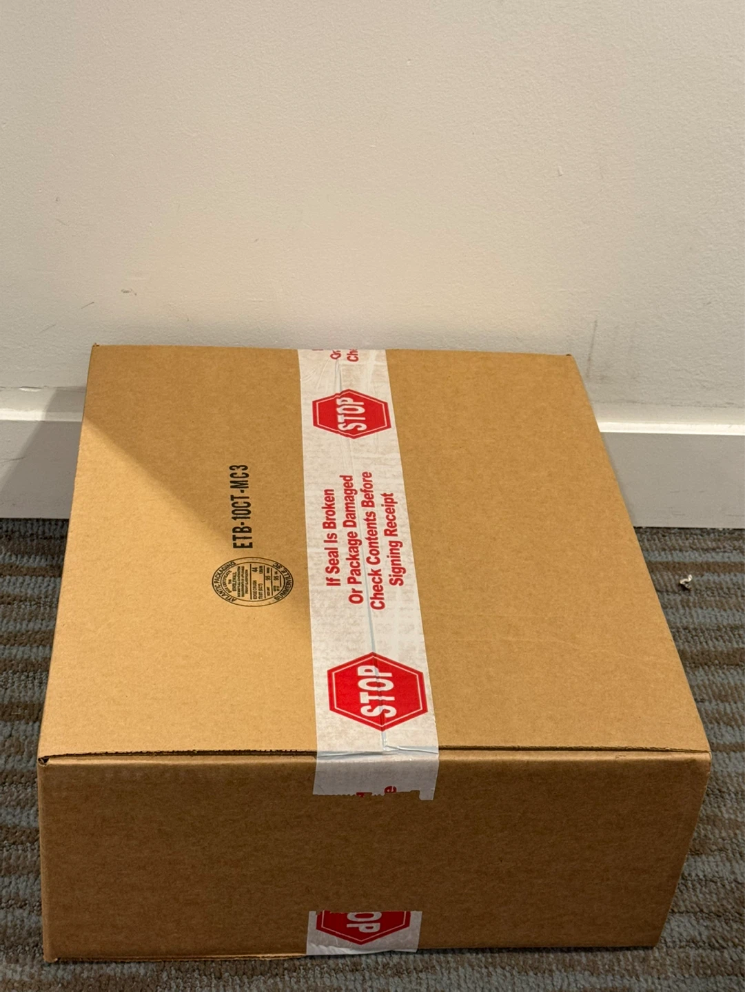 Prismatic evolution elite trainer box sealed case - photo 4