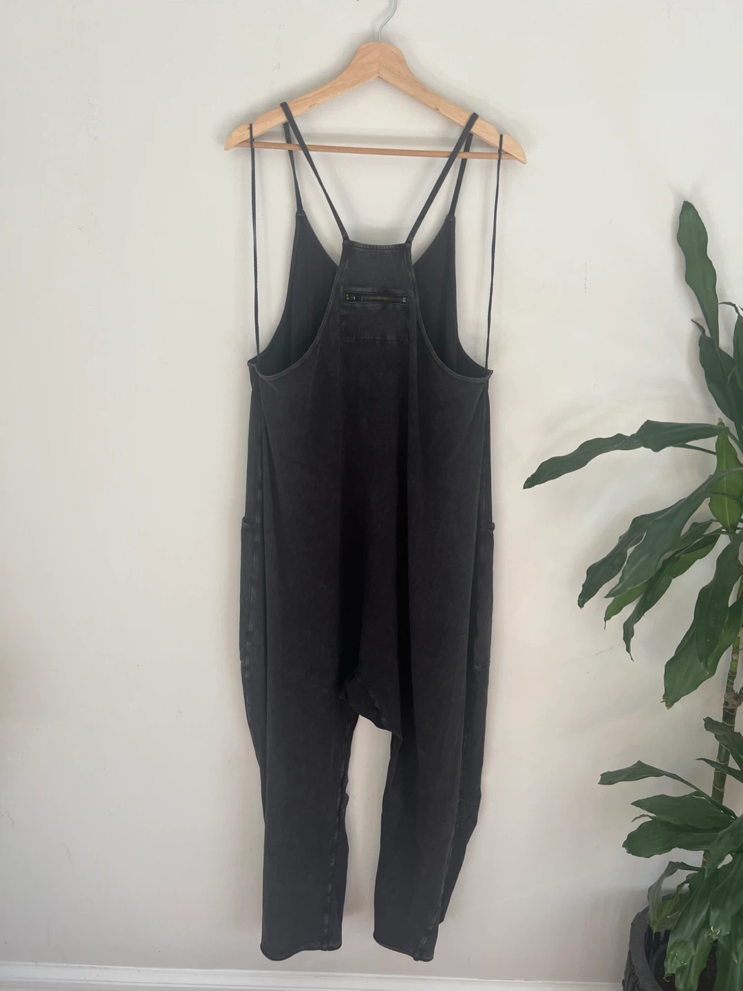 Free People Movement Black hot shot onsie - photo 3