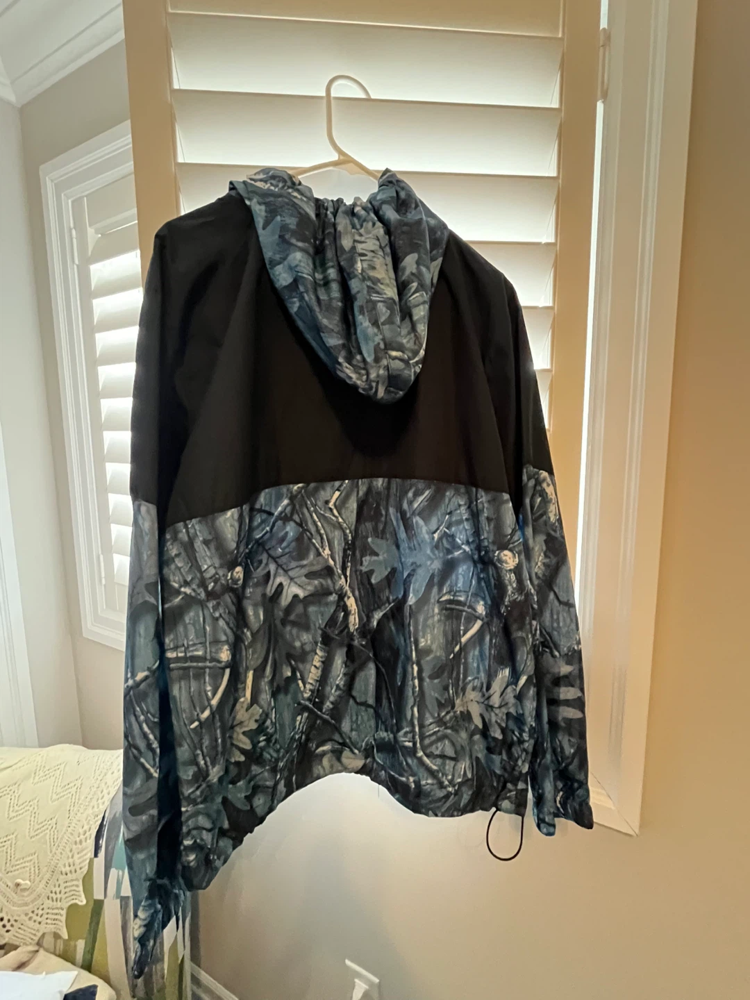 Men’s rain jacket size small but fits loose - photo 2