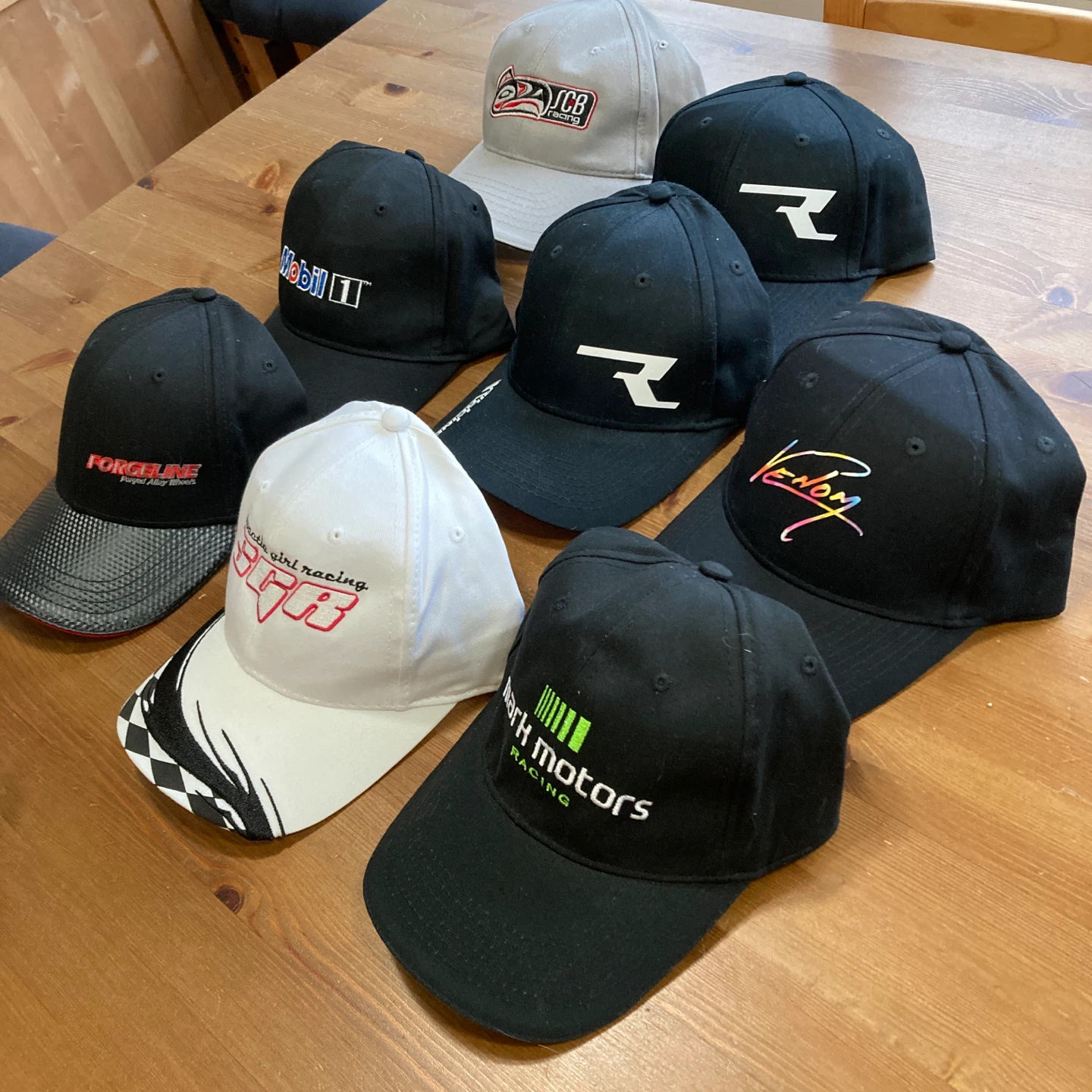 8 New Baseball Caps - photo 2
