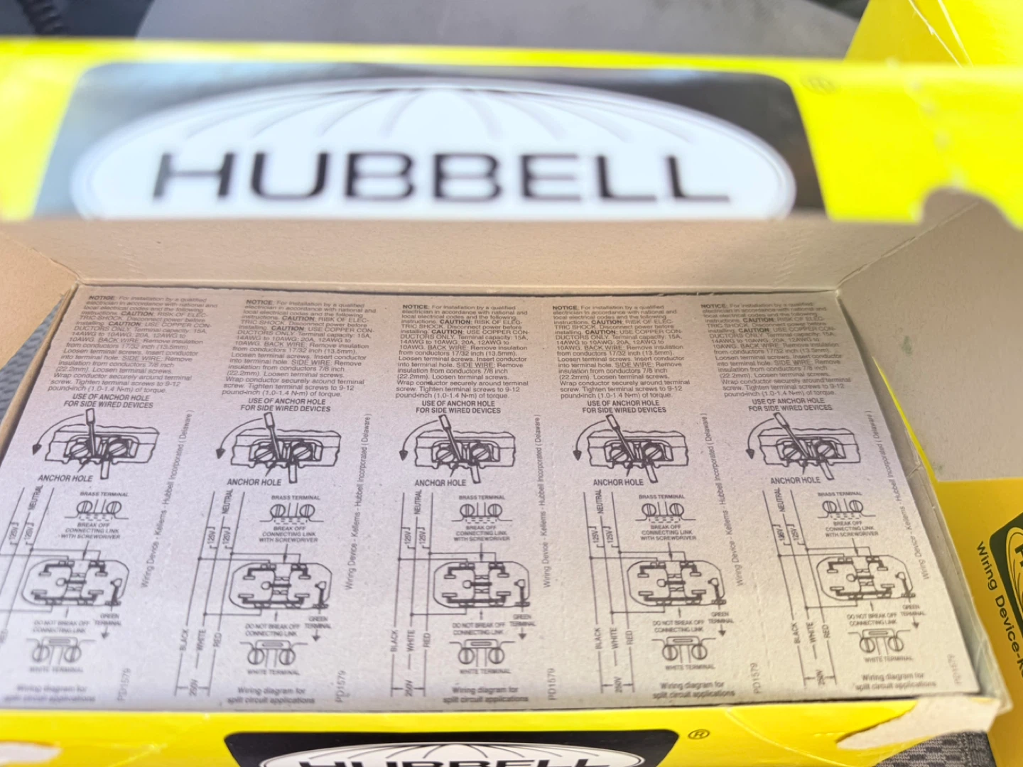 Hubbell Wiring Device-Kellems 5-Pack White Duplex Receptacles - photo 2
