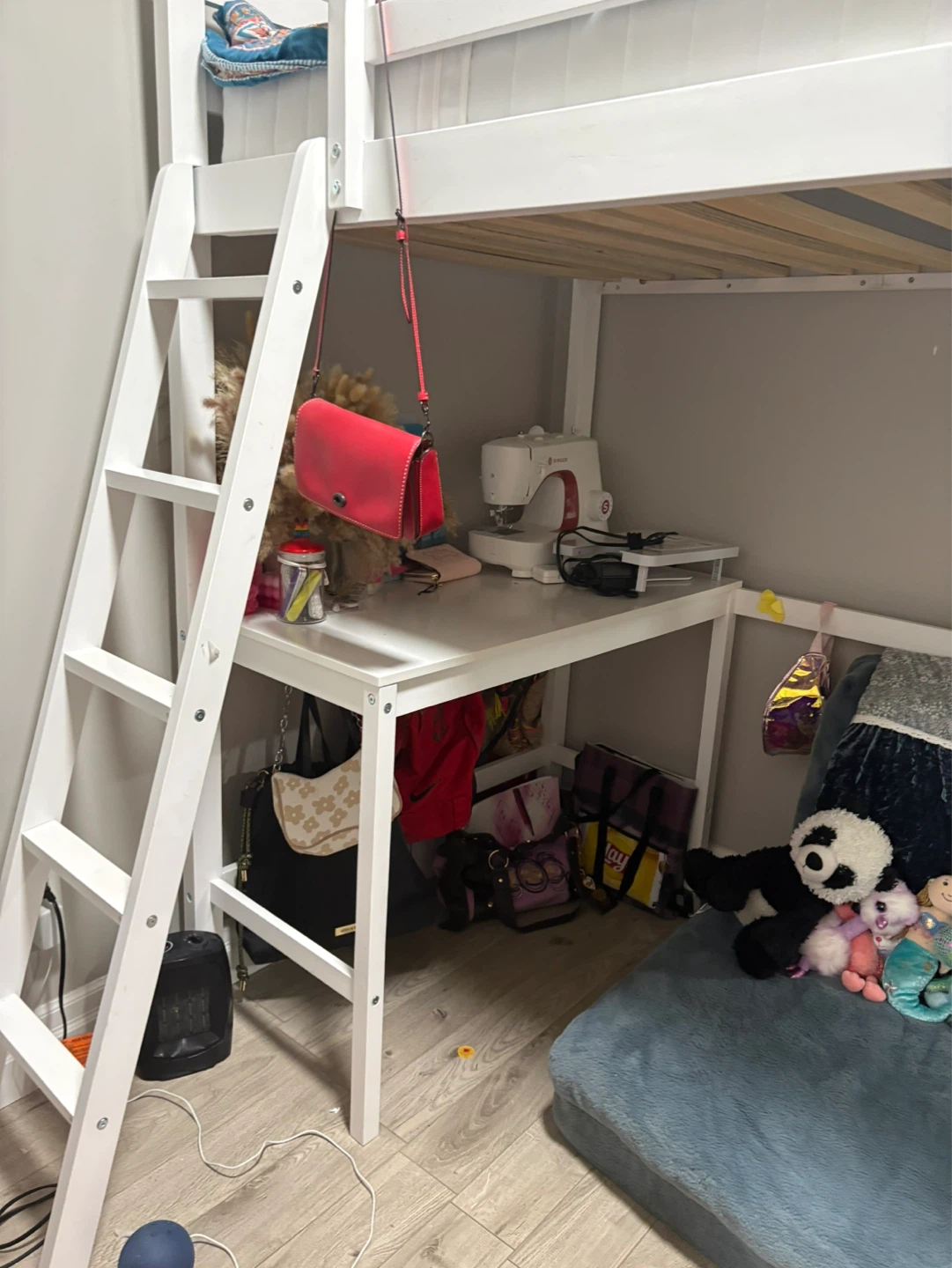 White Loft Bed with integrated desk and ladder - photo 2