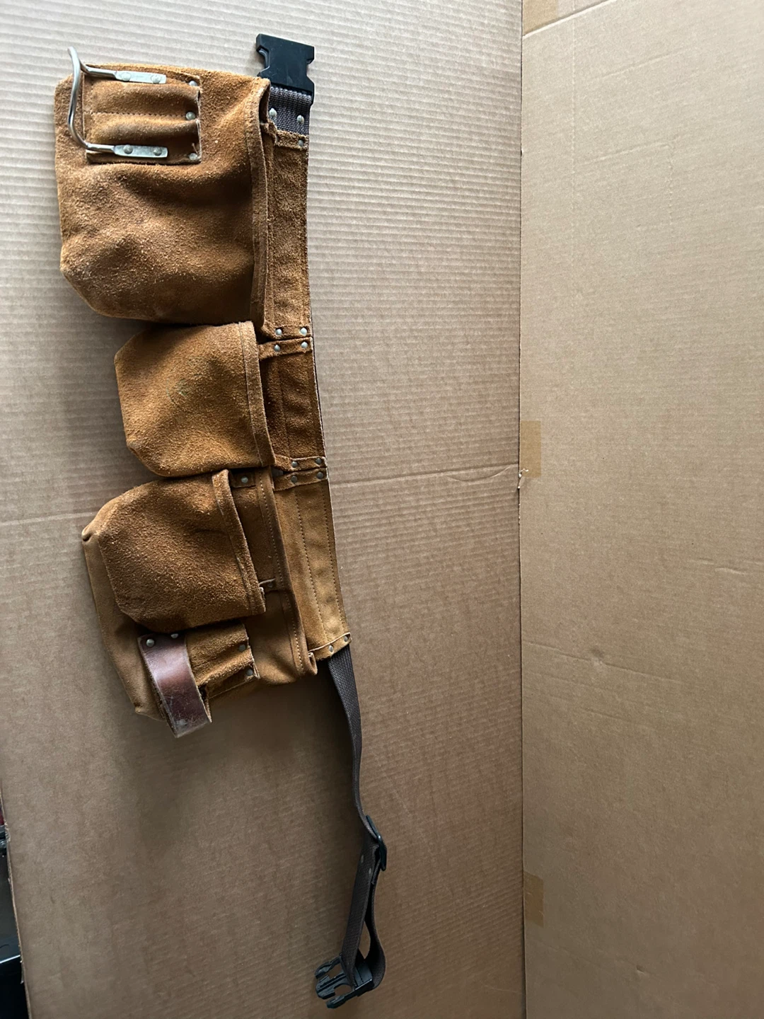 Leather tool belt