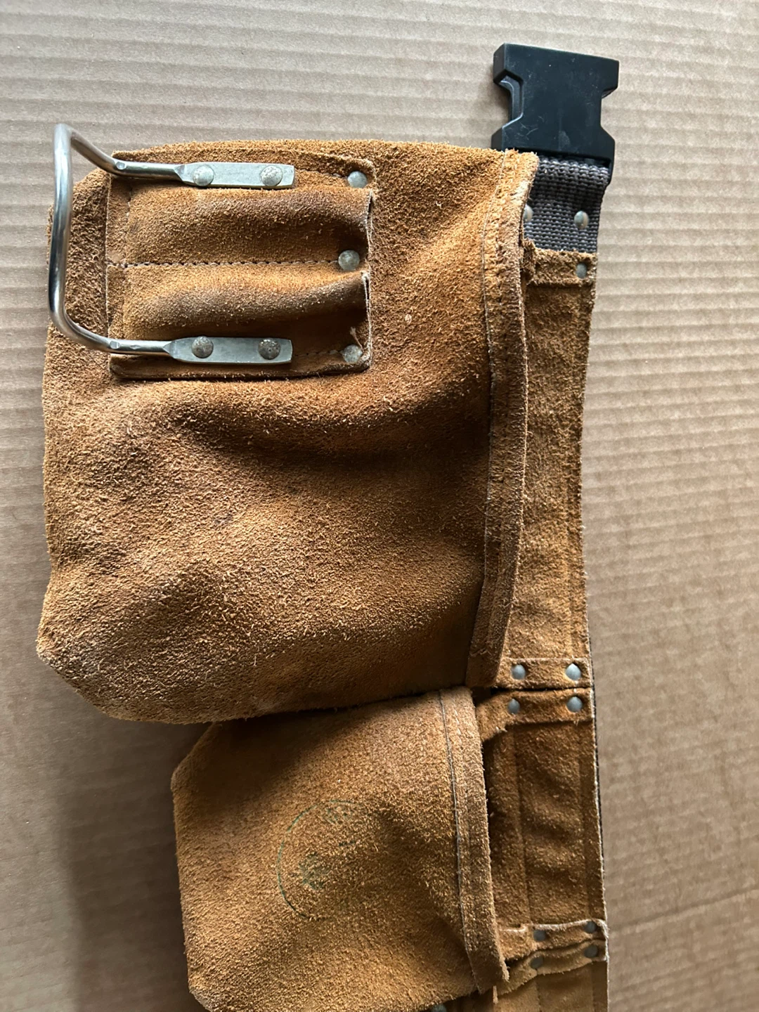 Leather tool belt - photo 4