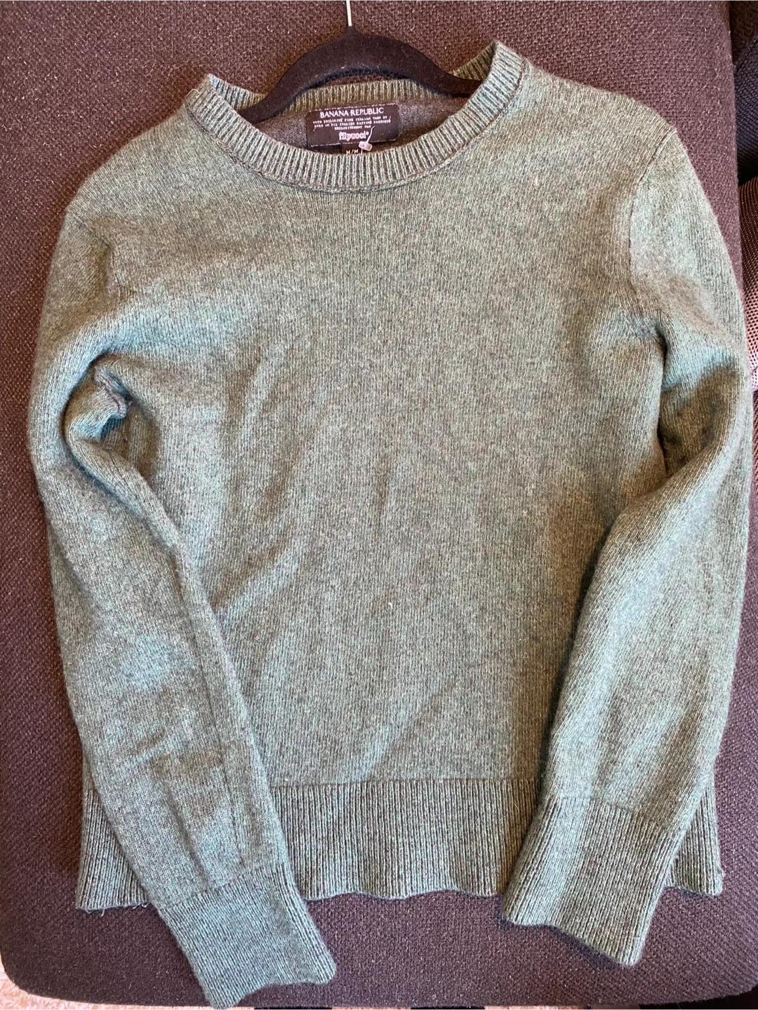 Banana Republic Green Crew Neck Sweater - Medium