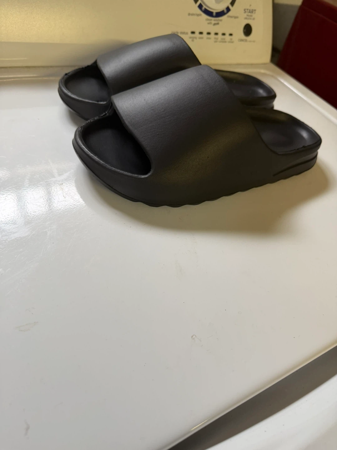 Black Slides - photo 2