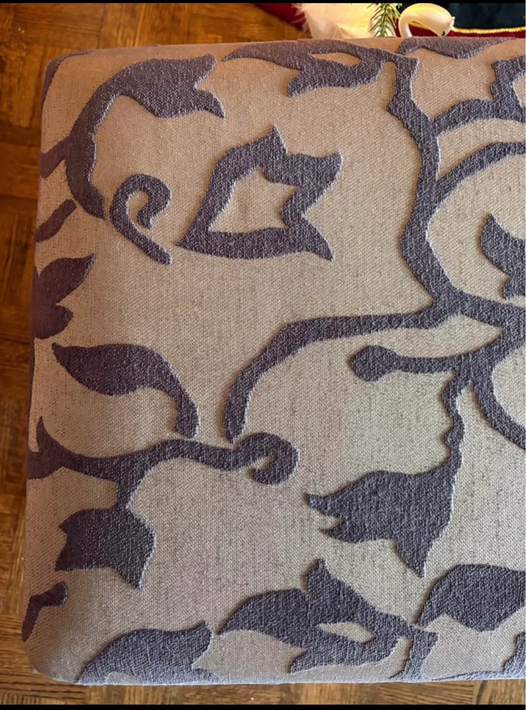 Beautiful Upholstered fireside bench - photo 3
