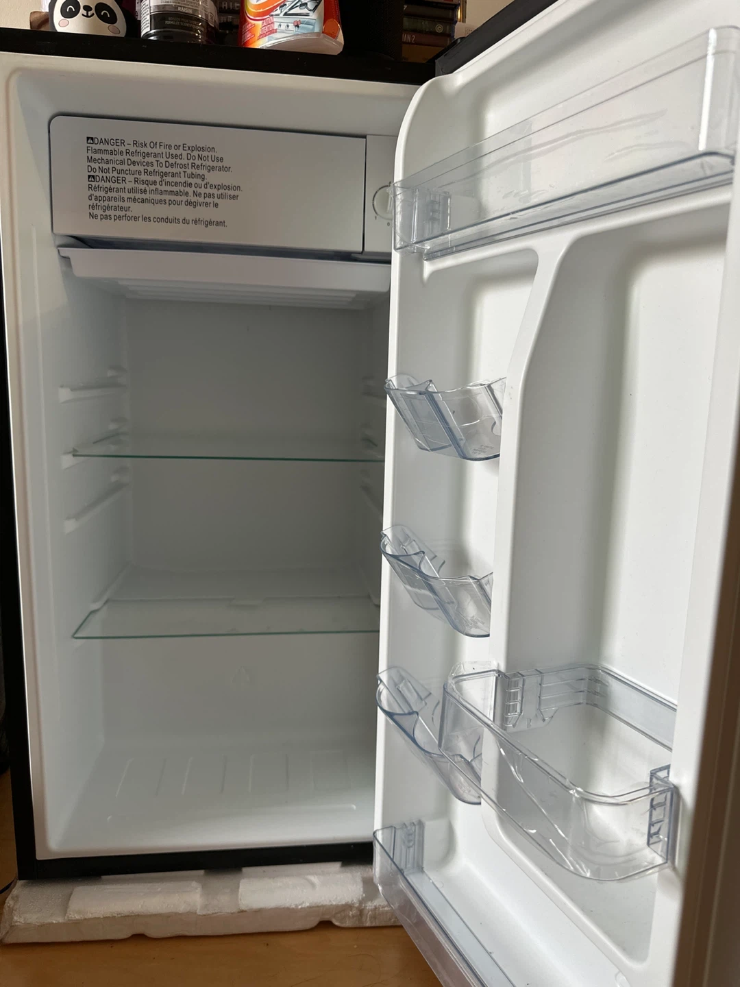 Hamilton Beach Mini Fridge (Refrigerator) with Warranty! - photo 2