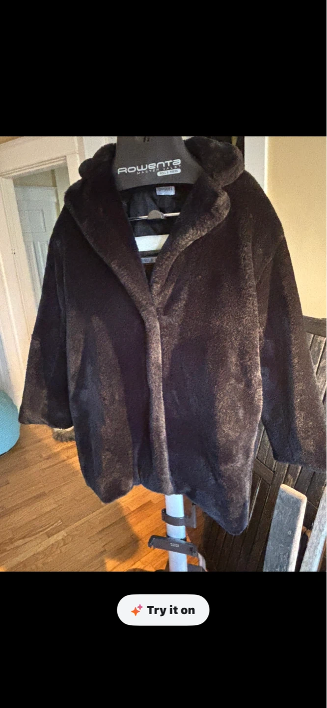 Gorgeous Black Faux Fur Coat