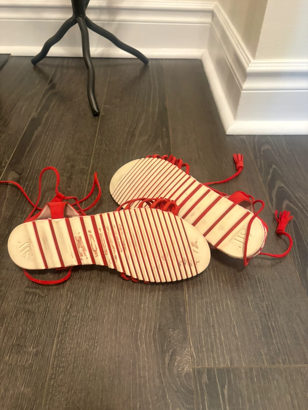 Stuart Weitzman Red Suede Lace-Up Tassel Sandals Size 36 - photo 4