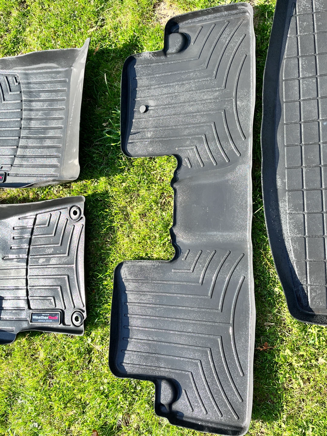 Sold!!!!!WeatherTech Floor Liners and Cargo Liner Set - photo 3