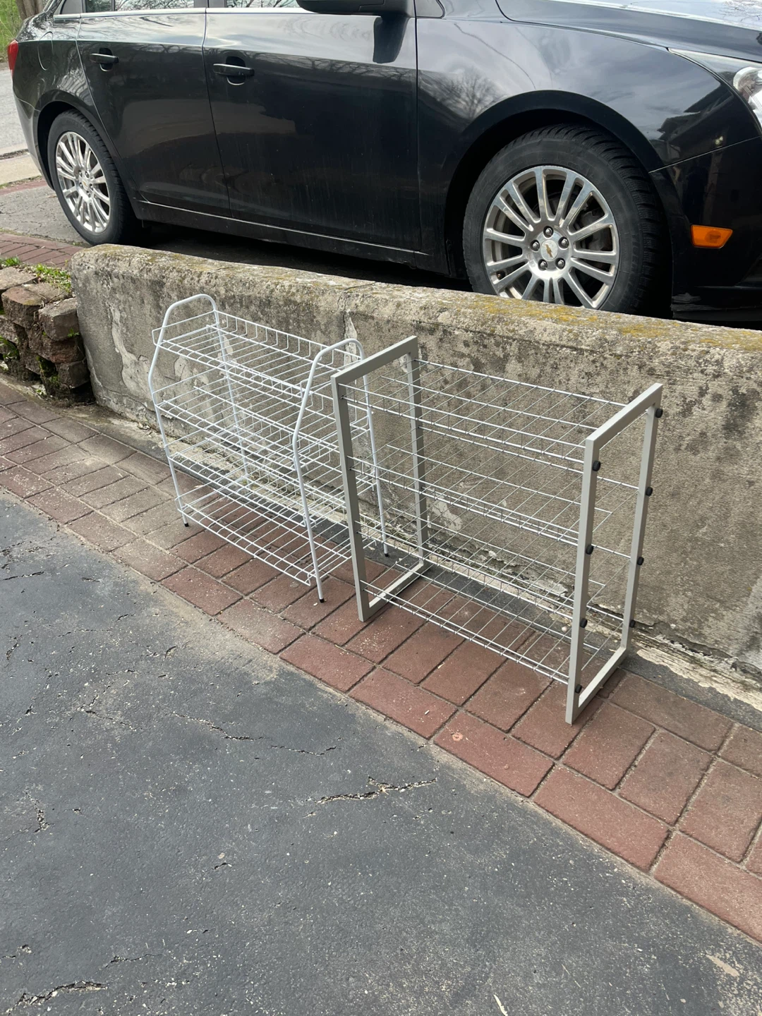 White Wire Shoe Rack - 2 Tiers