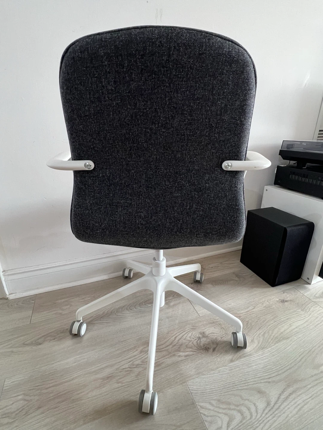 IKEA LÅNGFJÄLL office chair - photo 2