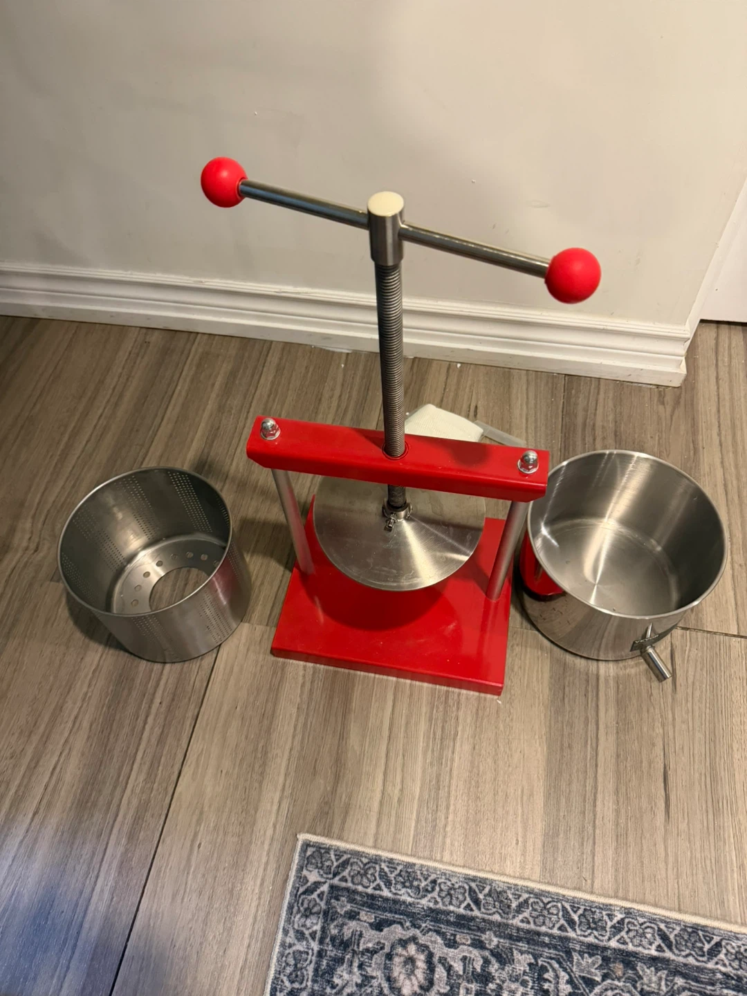 VEVOR Fruit Vine Press Model SFP-6L - 6 Liter Capacity - photo 5