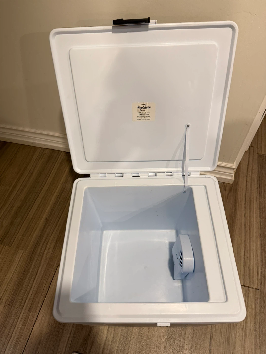 Koolatron Electric Cooler - photo 3