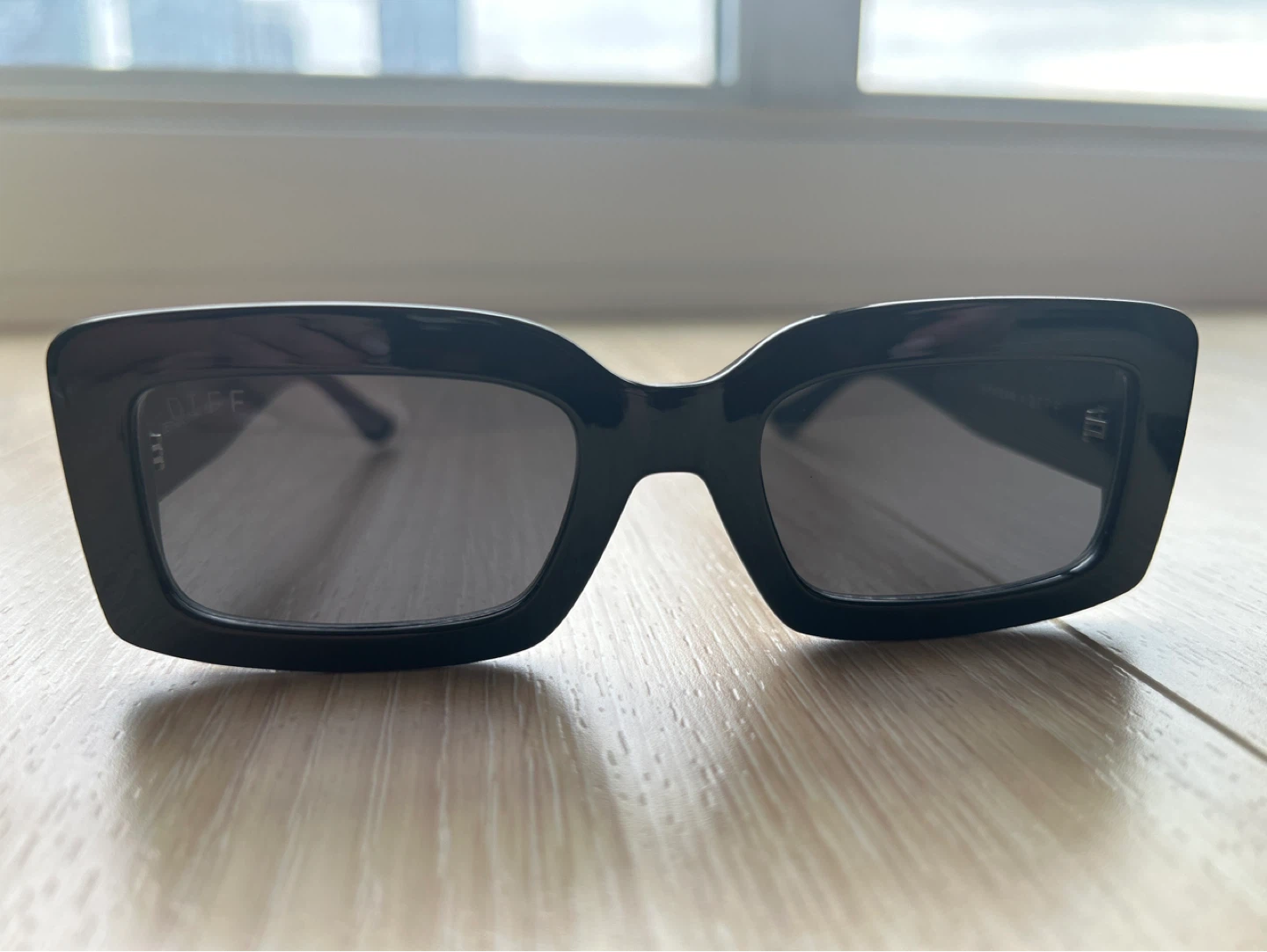 Sephora x DIFF Black Sunglasses - photo 2