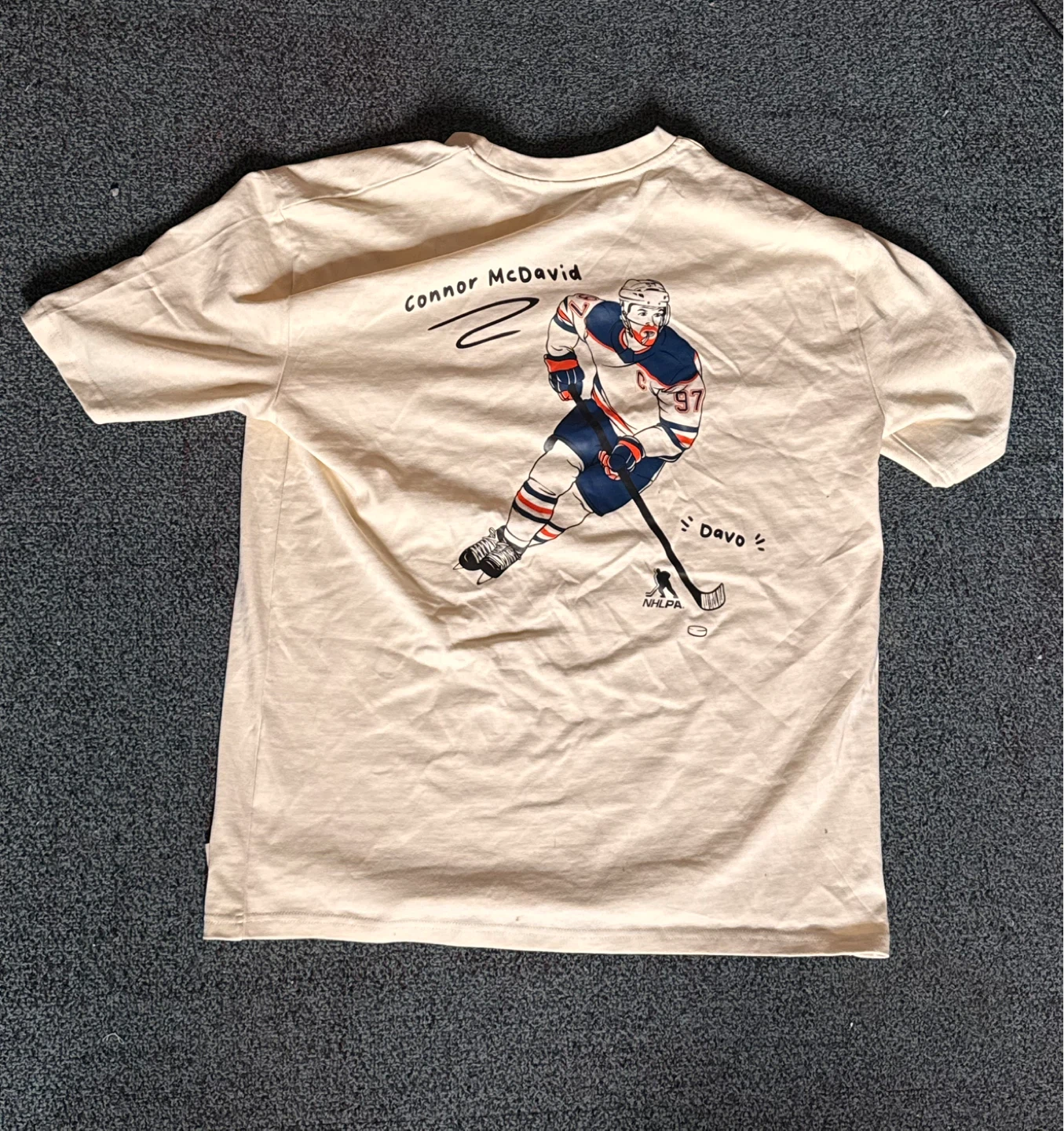 Peace Collective Connor McDavid Graphic T-Shirt. Size L - photo 3