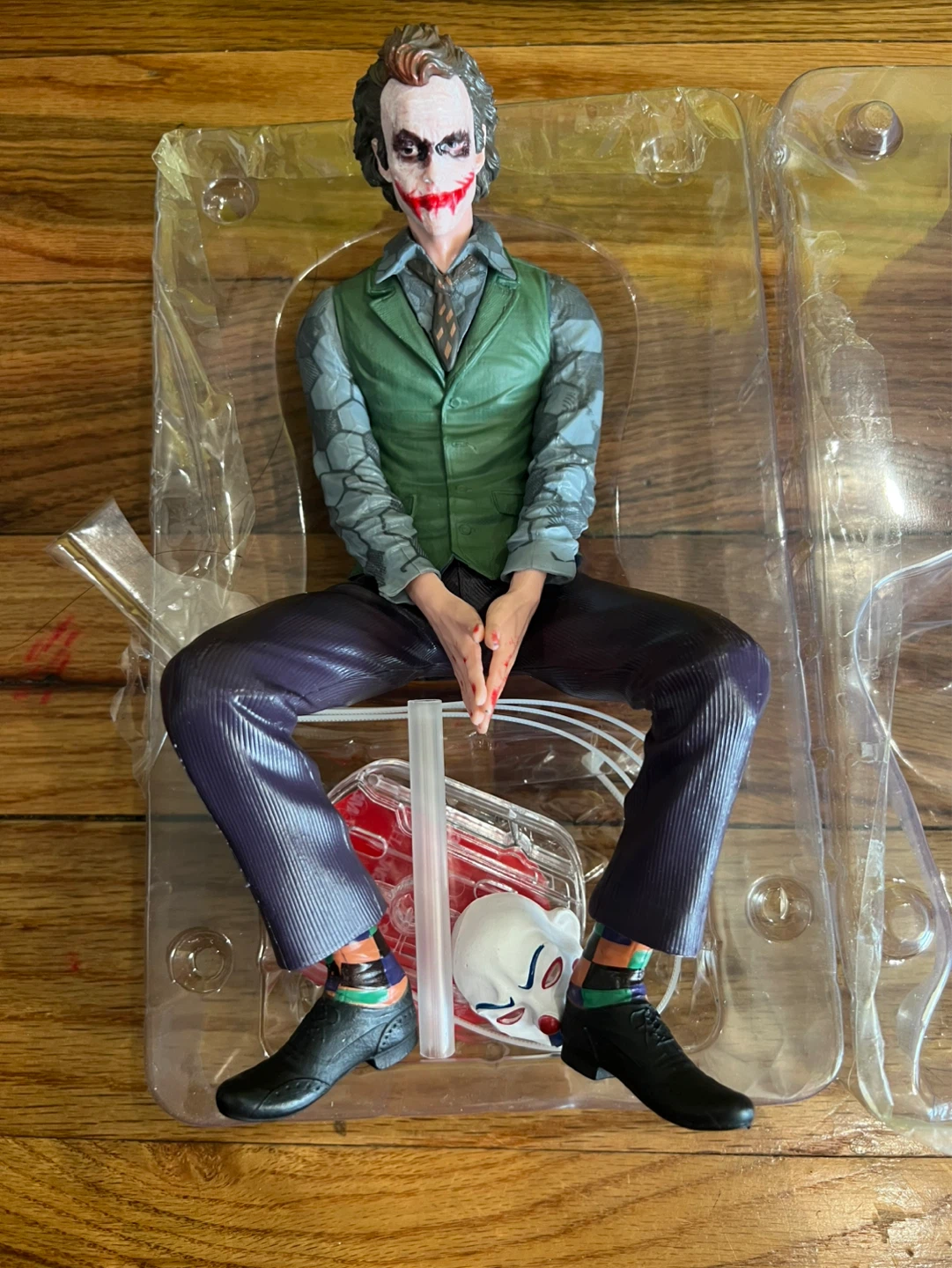 The Joker Action Figure - photo 2