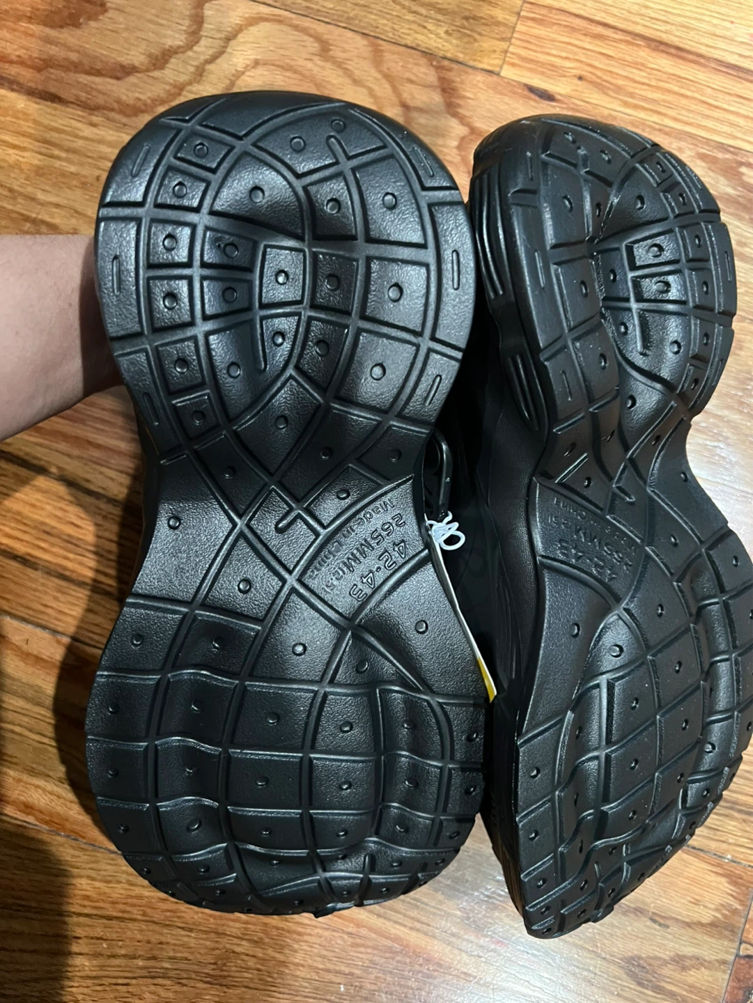Black Clog Shoes - photo 5