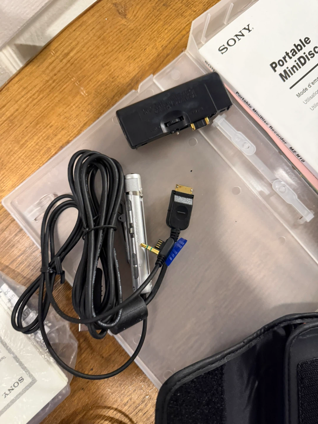 Sony MZ-N10 Portable MiniDisc Recorder - photo 5
