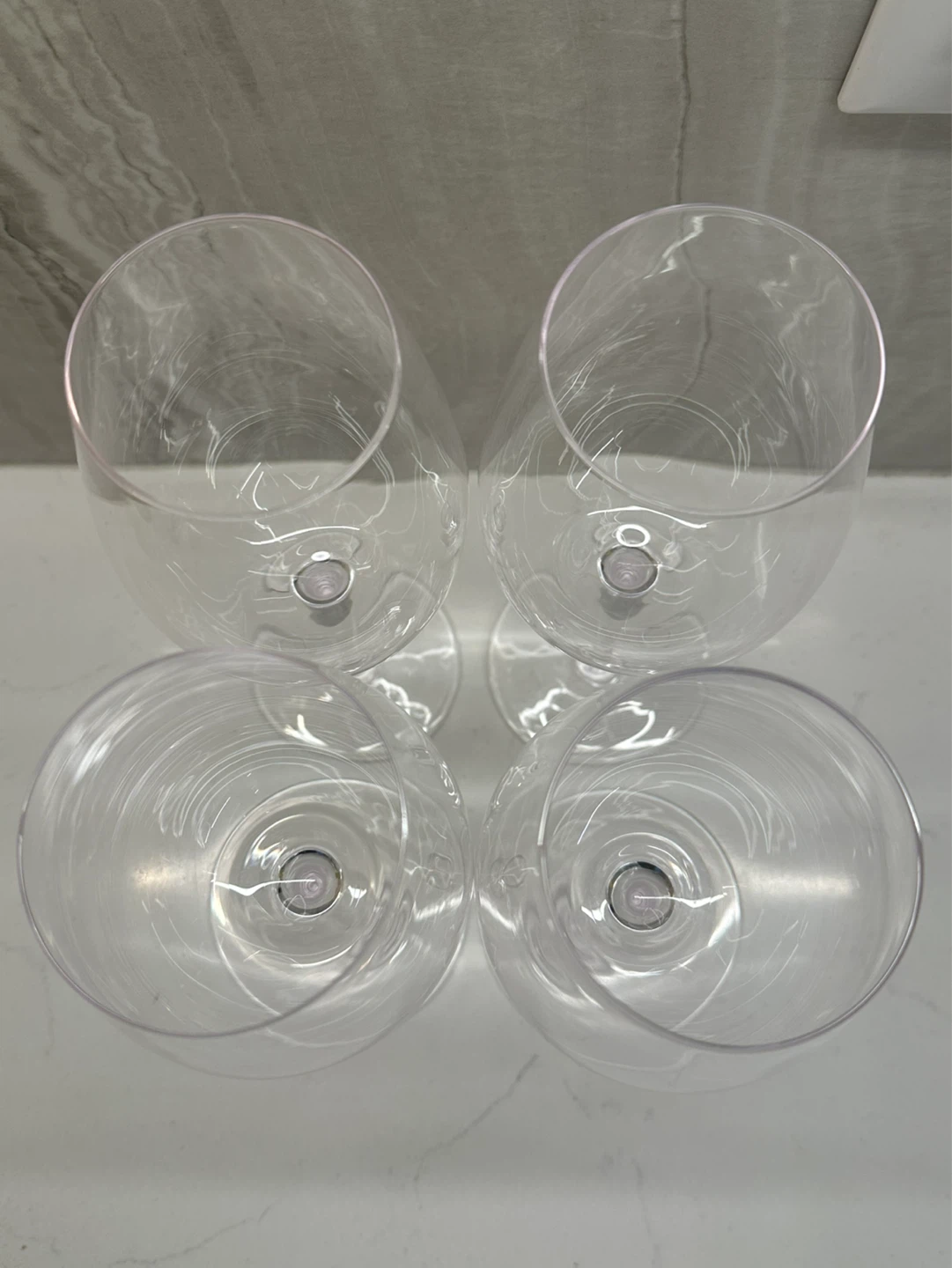 Set of 4 Clear Wine Glasses - photo 2