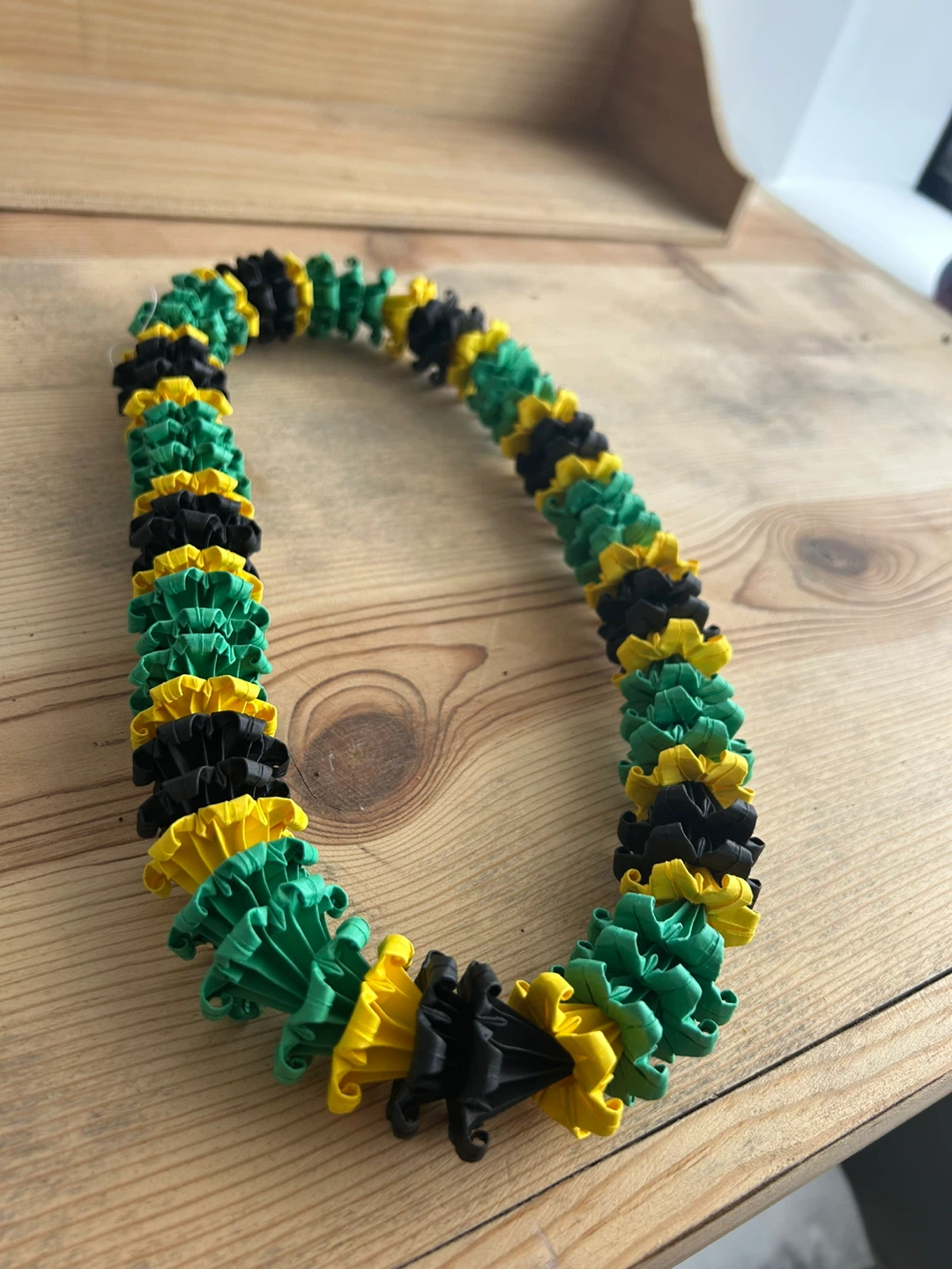 Two Paper Lei Necklaces - Bright Colours & Jamaica Colours - photo 2