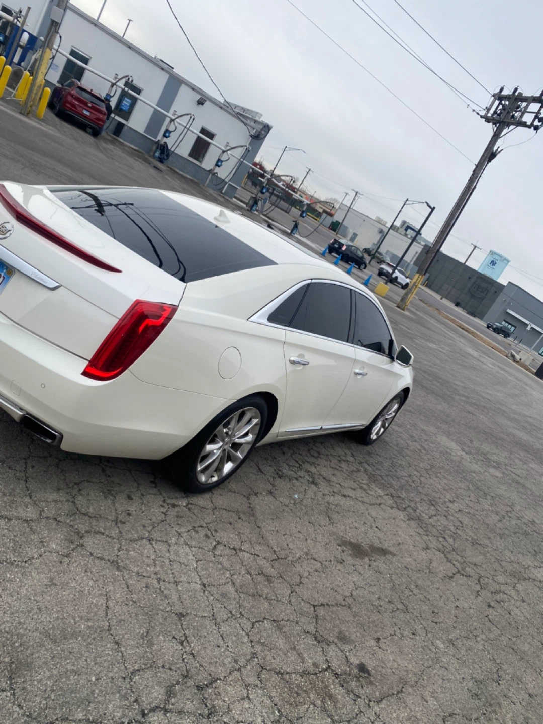 White Cadillac XTS Sedan - photo 2