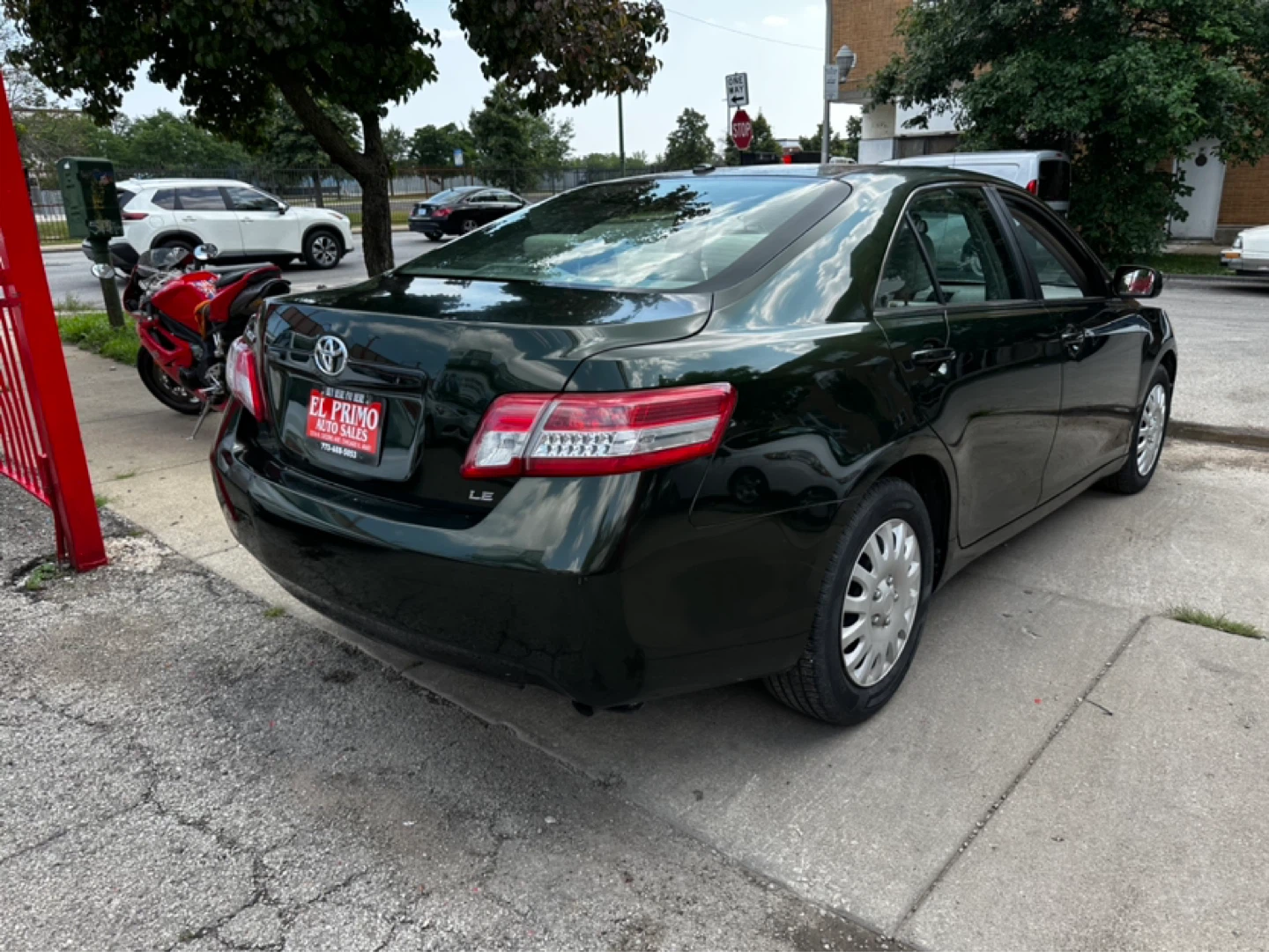 Dark Green Toyota Camry LE Sedan - photo 2