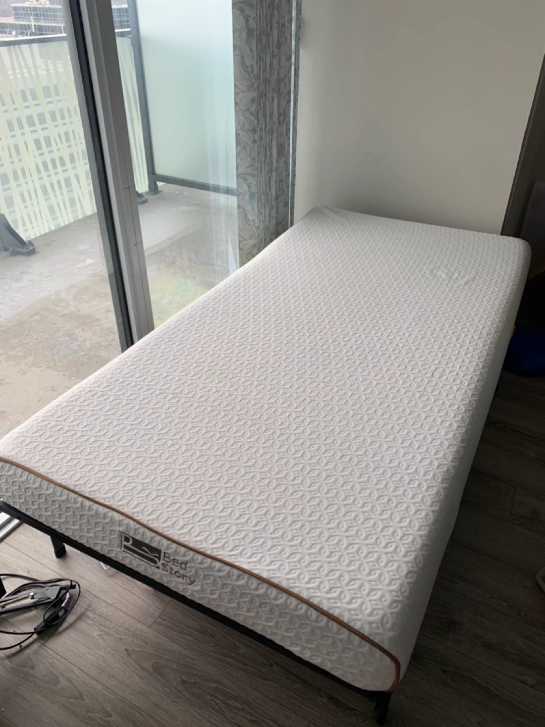 Bed Story Mattress (Single) with black bed frame