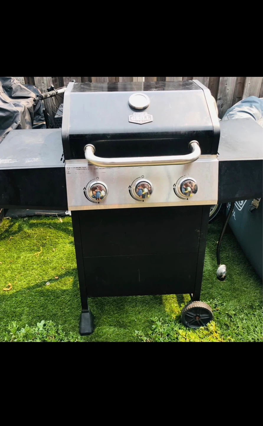 Broil King 3-Burner Propane BBQ - photo 2