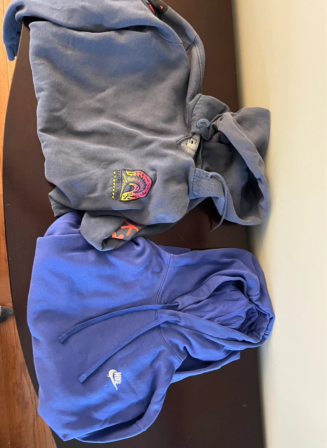 Levi's Denim Jacket and Essentials Hoodie - photo 3