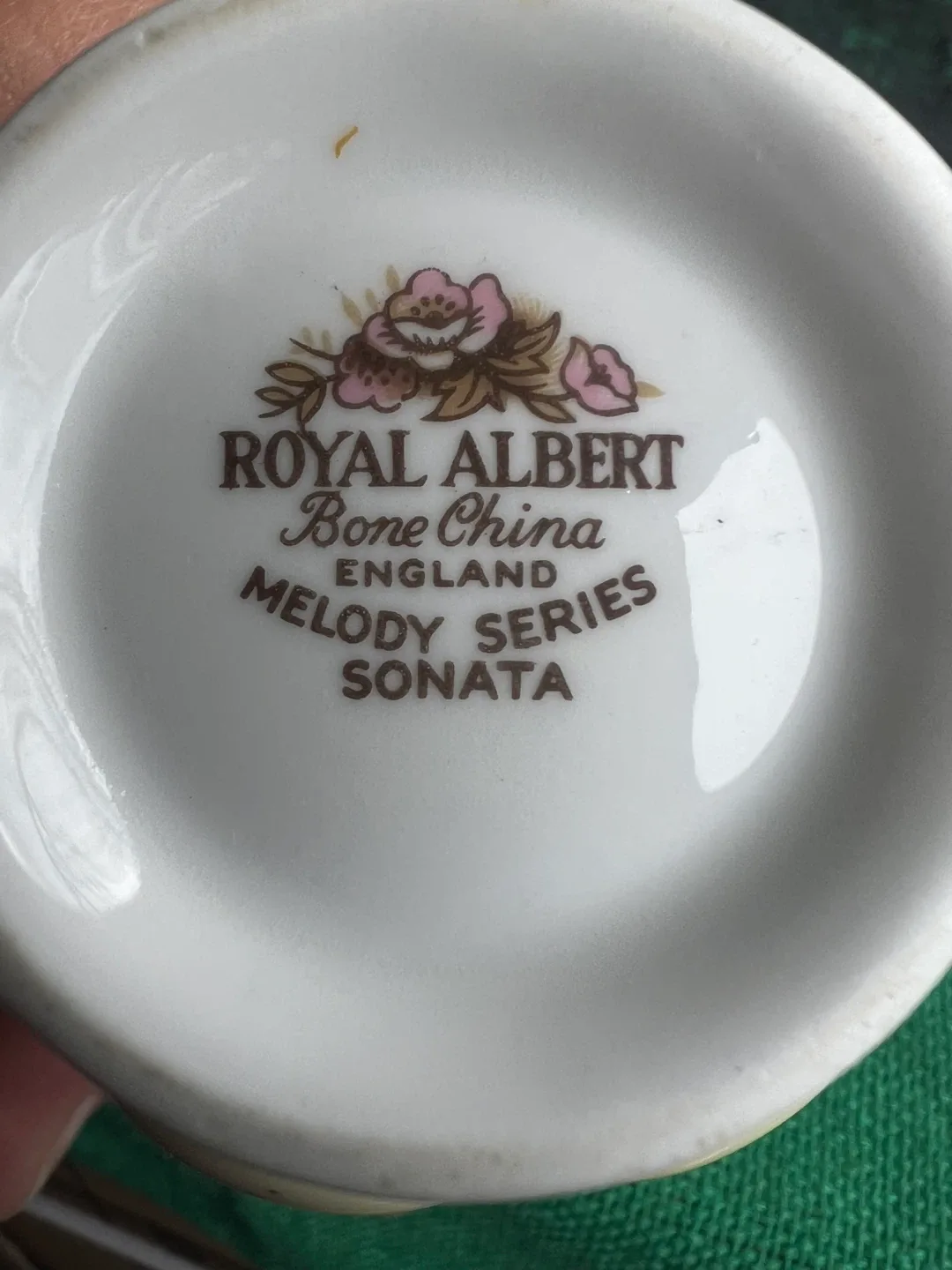Royal Albert Melody Series Sonata Teacup and Saucer - photo 4