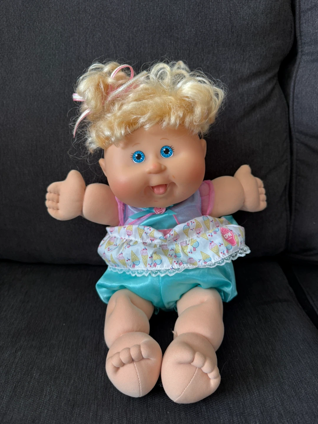 Large Stuffies and Collectables (Part 1/2) - photo 5