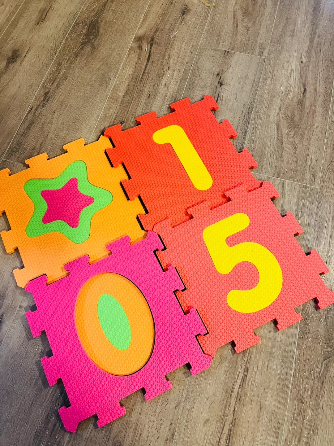 Foam Play Mat Puzzle Tiles with Numbers