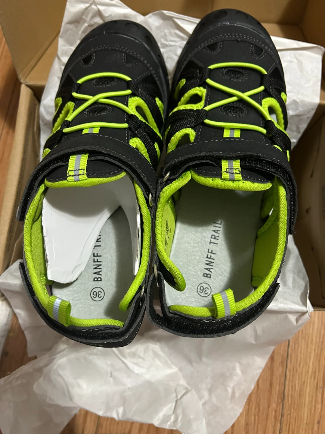 Brand New Banff Trail Kids Sport Sandals Size 4 - photo 3
