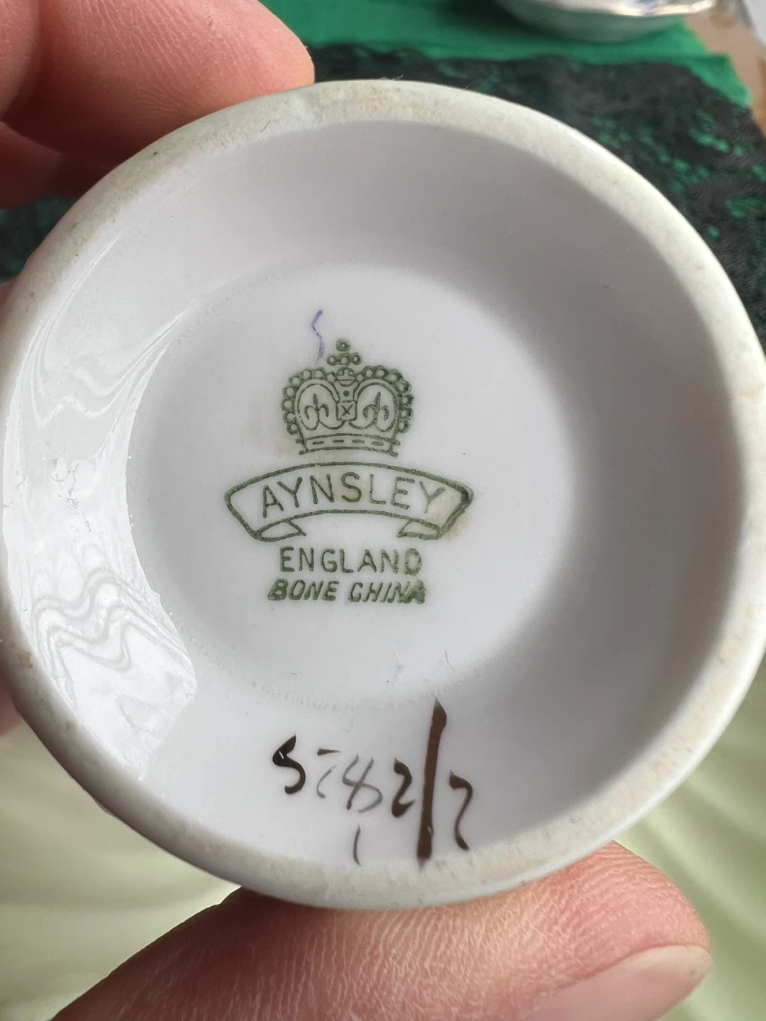 Aynsley Bone China Teacup Set -  Grapevine Pattern - photo 3